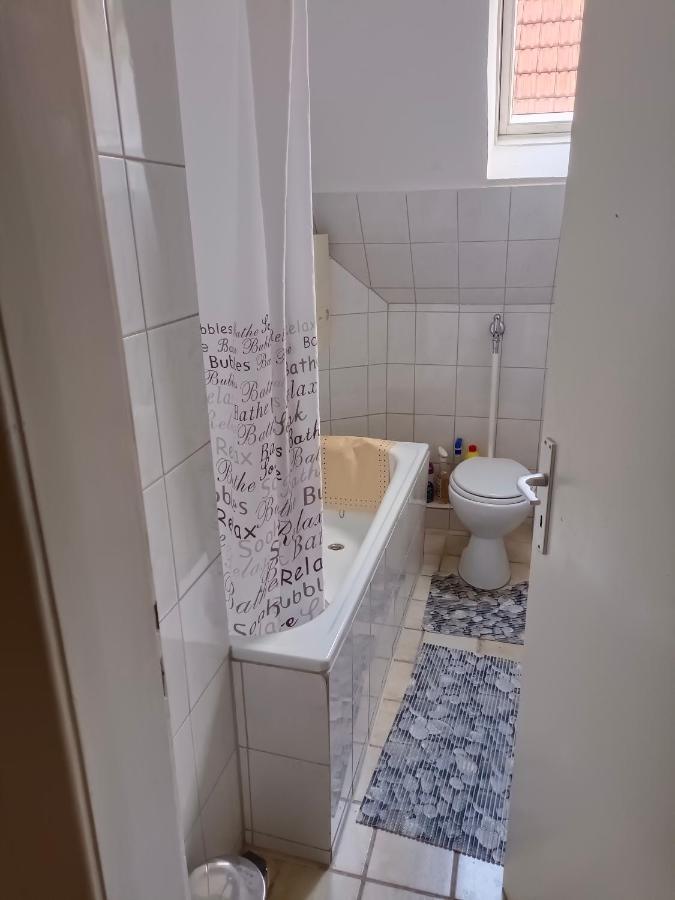 Nette Kuschelige Wohnung 波鸿 外观 照片